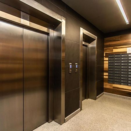Sky House Premium Apartment In City Center Chisinau Eksteriør bilde